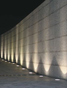 戶外燈具安裝注意事項(xiàng)