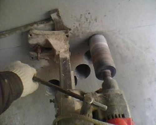 水轉(zhuǎn)打孔注意事項(xiàng)