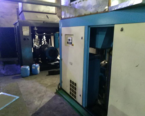 空壓機(jī)安全操作規(guī)程及注意事項,空壓機(jī)安全注意事項,空壓機(jī)日常維護(hù)保養(yǎng)注意事項