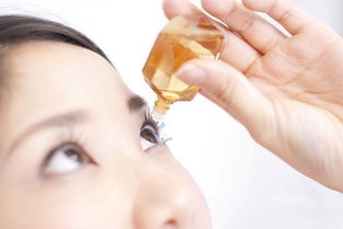 滴眼藥的注意的注意事項哪項不妥