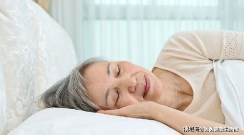 老年人手臂骨折后的注意事項(xiàng),老年人骨折引注意事項(xiàng),骨折拆石膏后注意事項(xiàng)