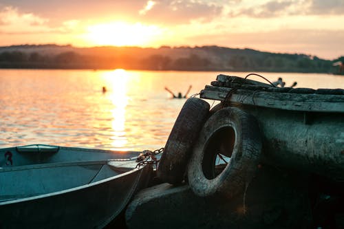 海賊揮劍百萬(wàn)次海軍劍神竟是我自己小說(shuō)主角葉航章節(jié)閱讀