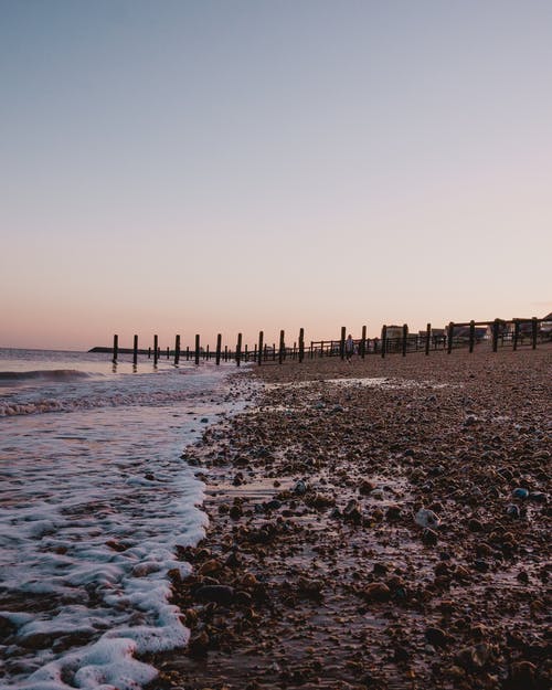 寫(xiě)作基礎(chǔ)肖像描寫(xiě)如何“傳神” 寫(xiě)作基礎(chǔ)肖像描寫(xiě)如何“傳神”