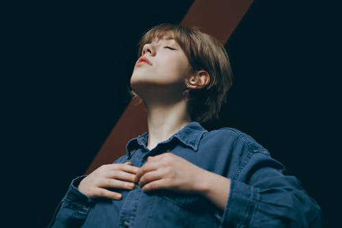 關(guān)于女人的唯美句子 關(guān)于女人的唯美句子