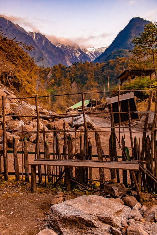 苦難是化了妝的祝福美文