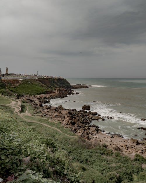 五年級(jí)想象作文脆弱的地球 五年級(jí)想象作文脆弱的地球