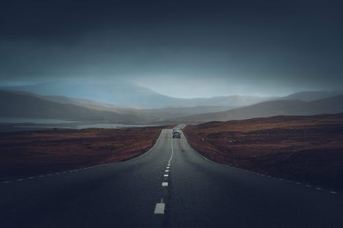 在二月里拈花微笑隨筆