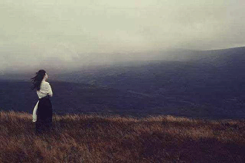 經典失落傷感說說 感情隨風，你我隨意