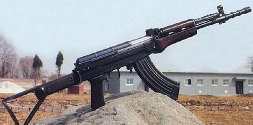 81-1式自動(dòng)步槍基礎(chǔ)知識(shí)