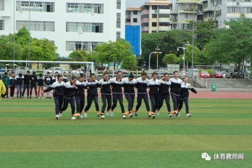 學(xué)生掌握體育基礎(chǔ)知識(shí)