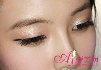 淡妝的基礎(chǔ)知識